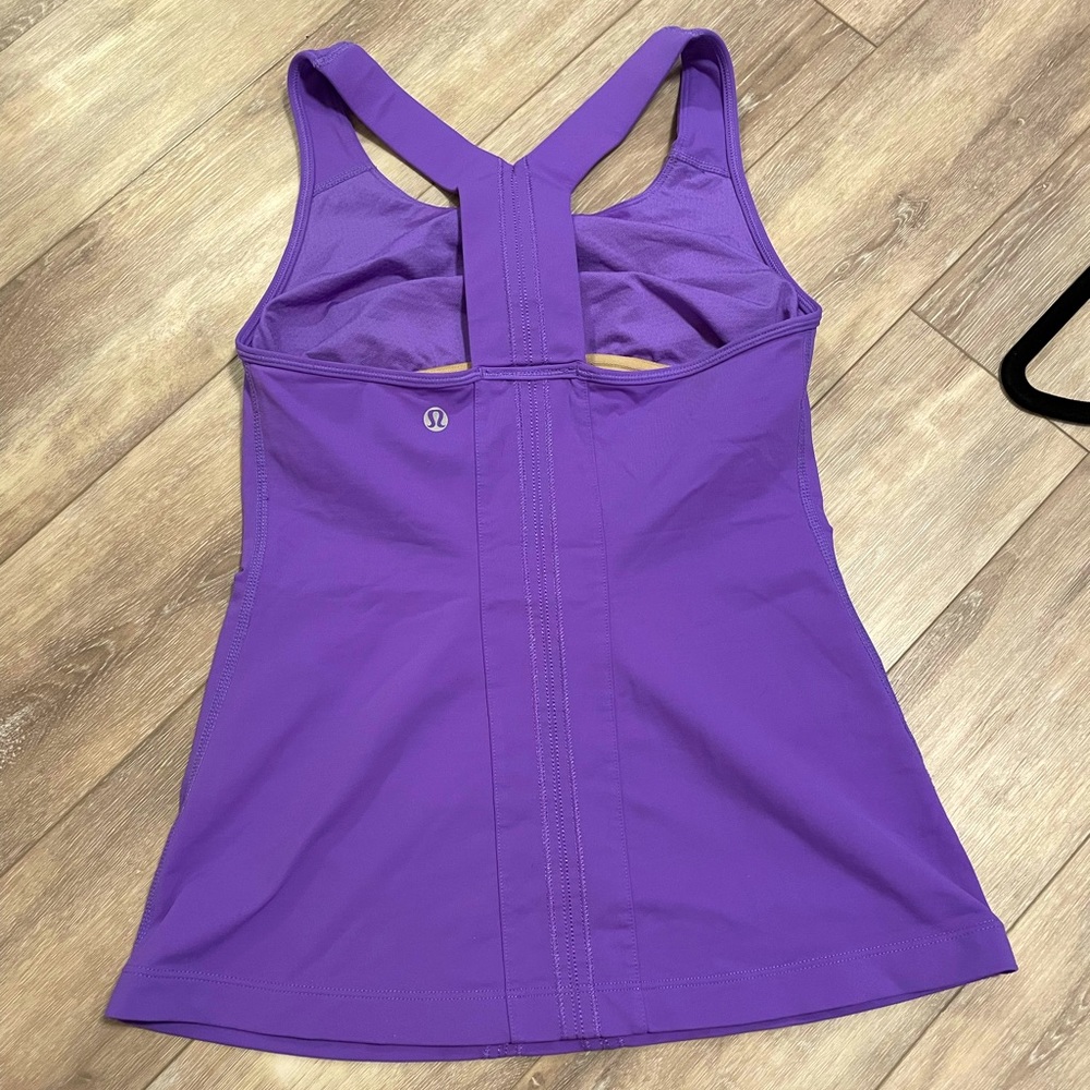 Lululemon Athletica racerback tanktop ultra violet Size 4